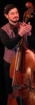 Mikhail Altshuller, vocal, bass
